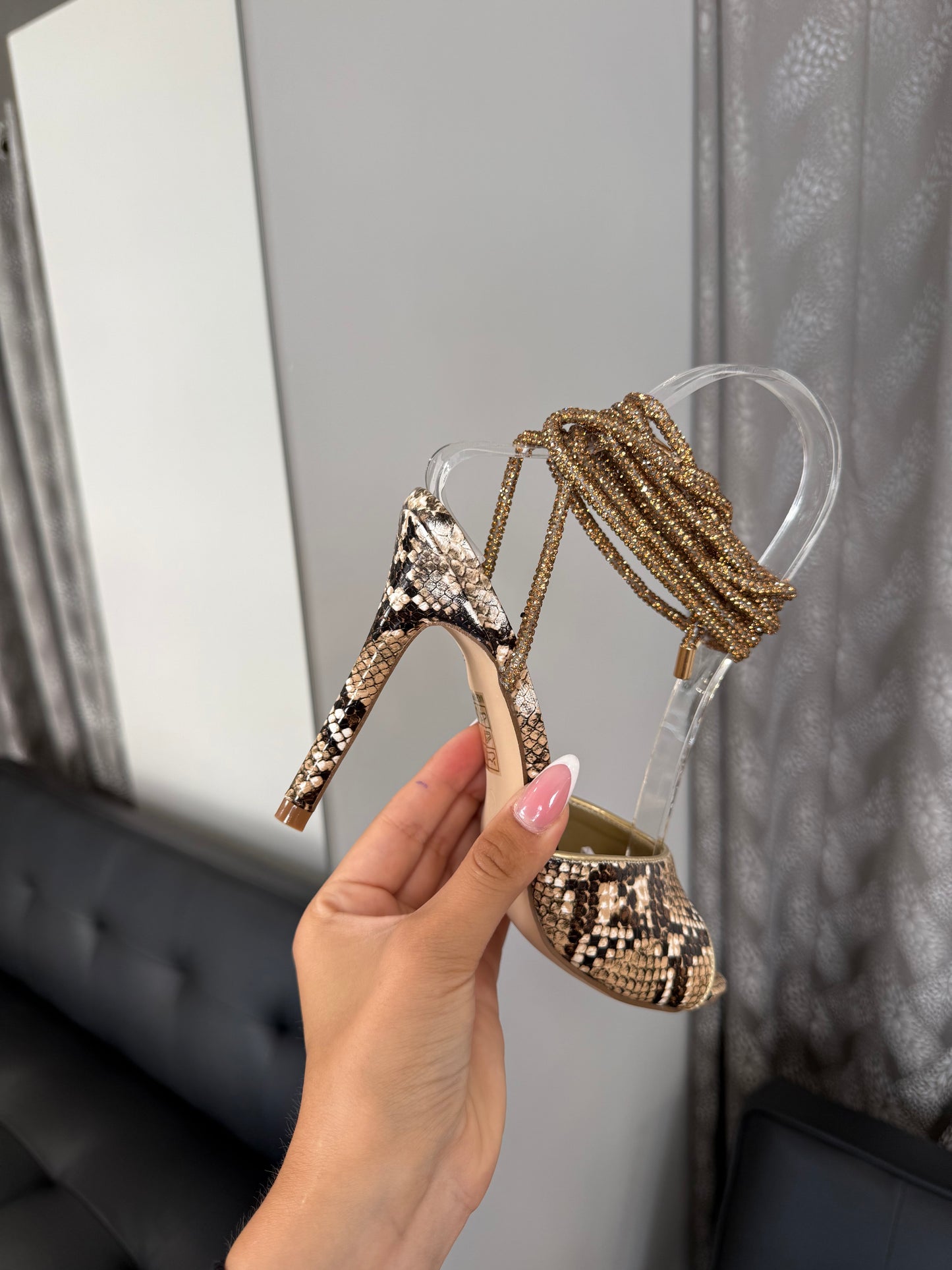 sandali LACES python