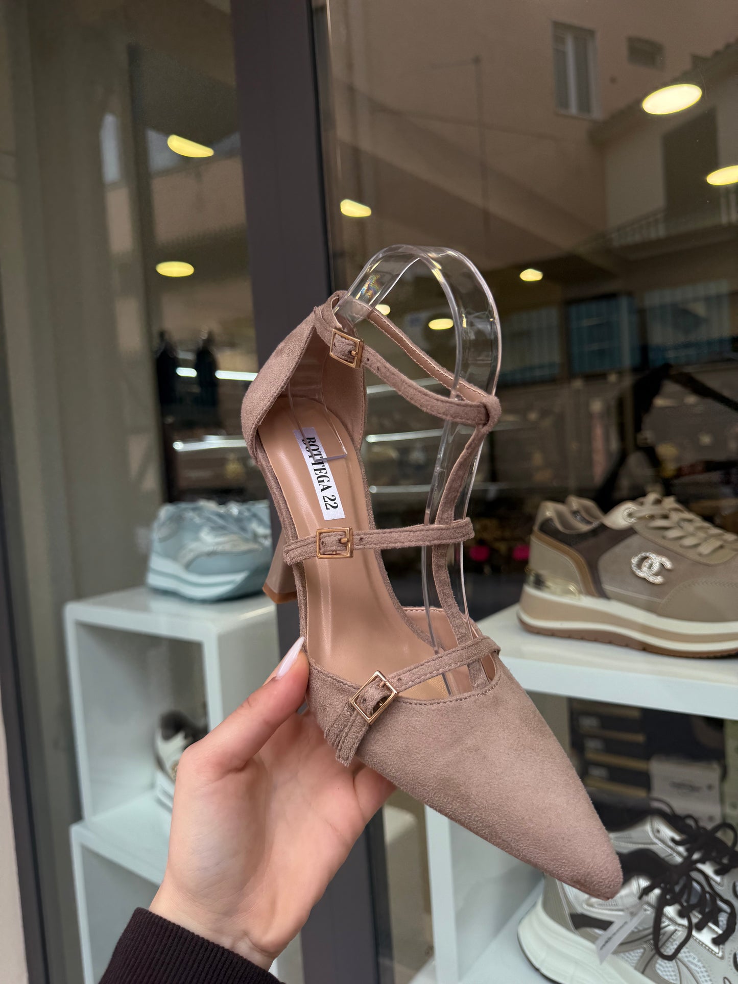 decolleté KHAKI in camoscio