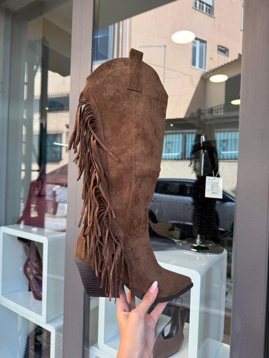 texani scamosciati con frange