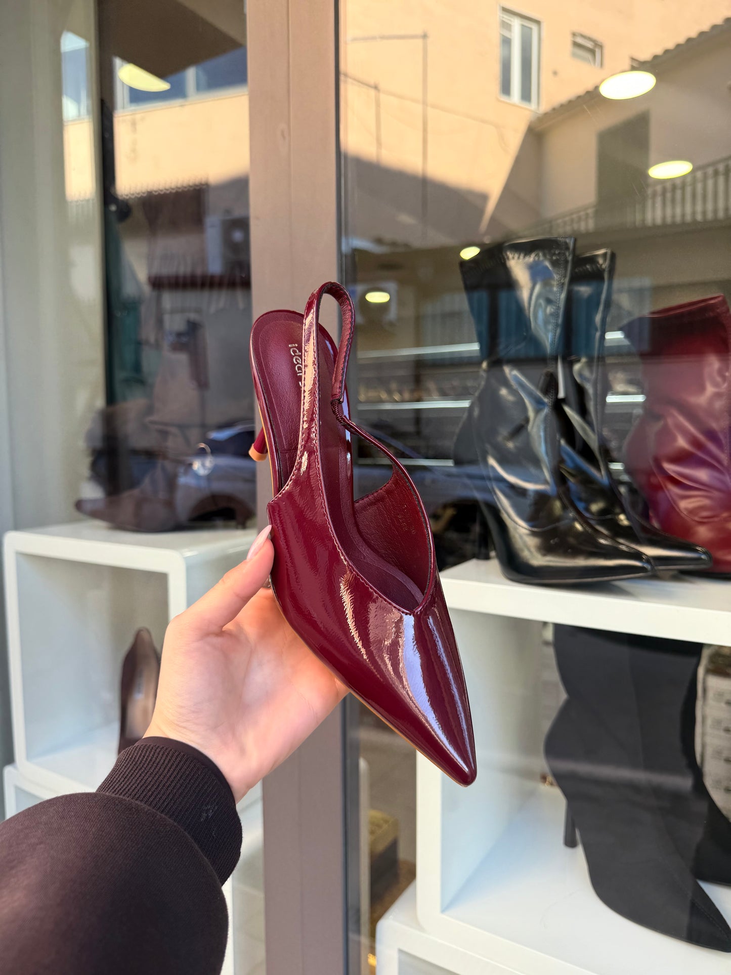 slingback V bordeaux