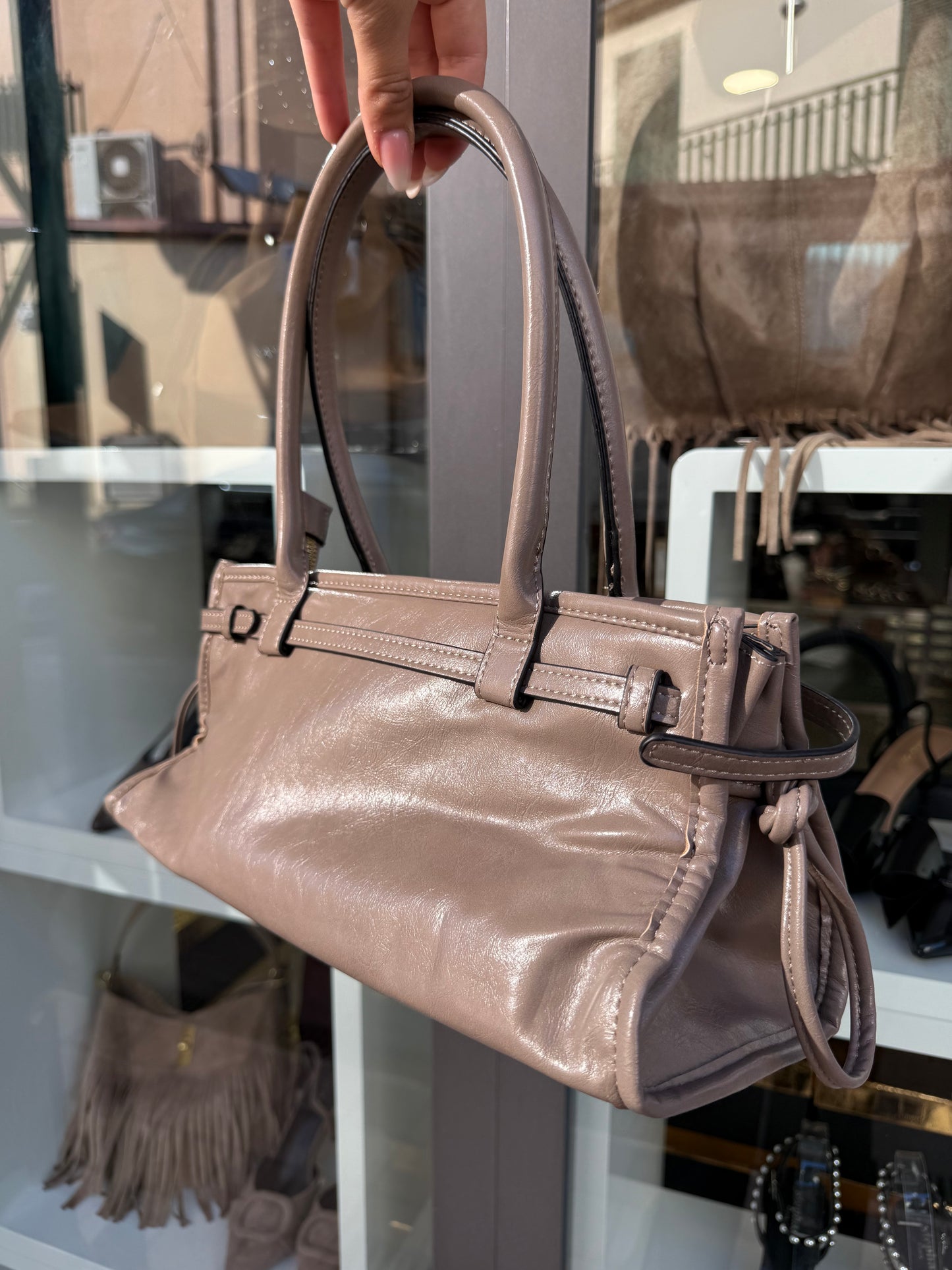 borsa in ecopelle lucida