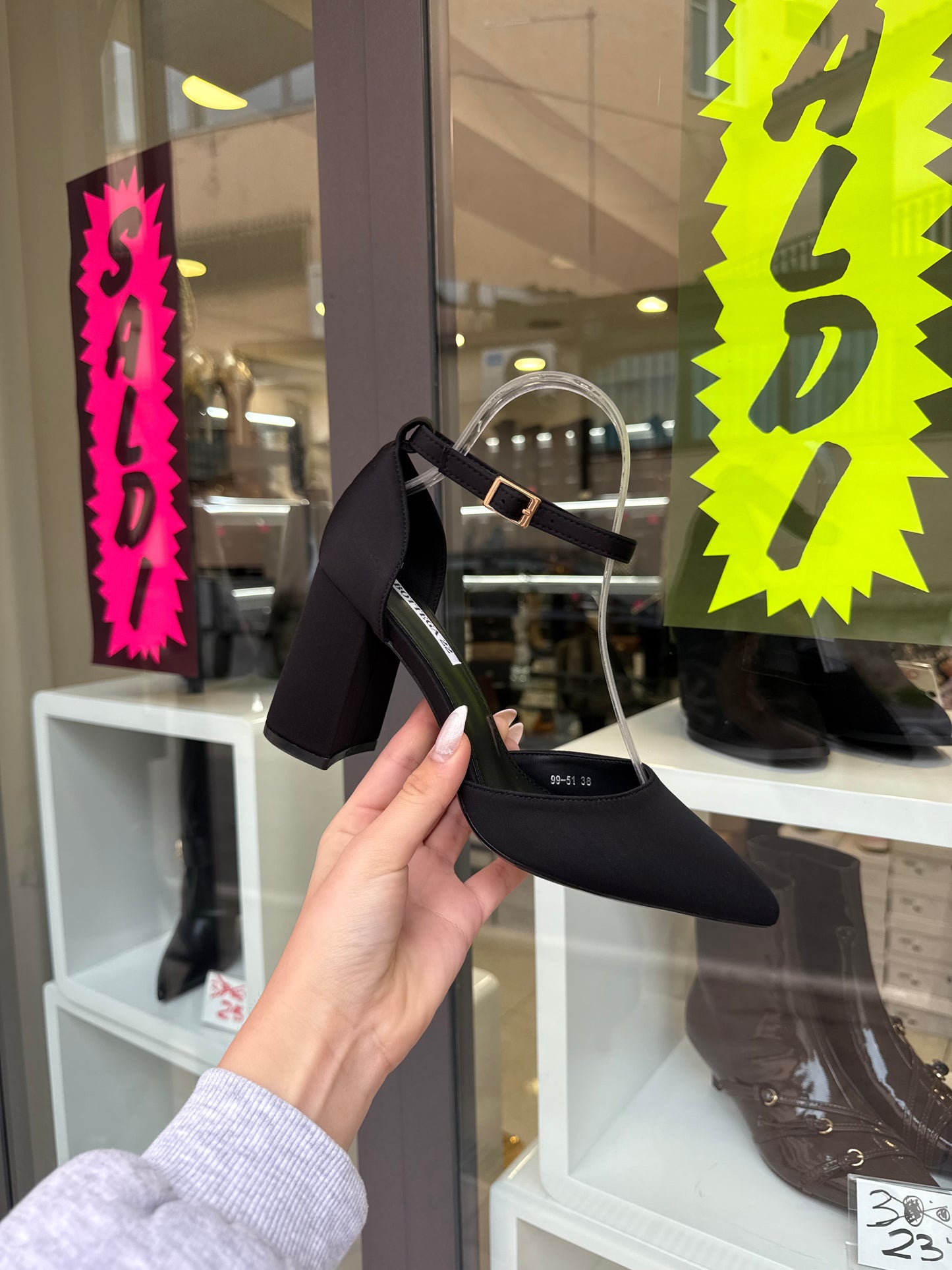 decolleté in raso tacco doppio