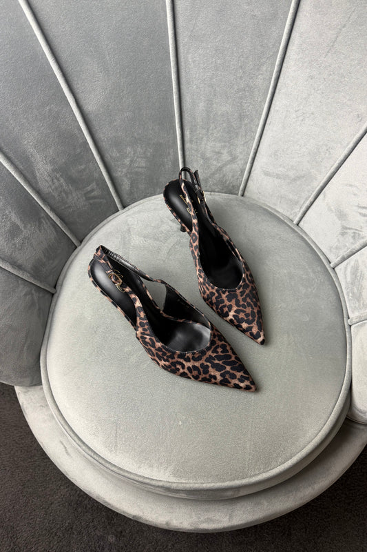 SLINGBACK “V” LEOPARD