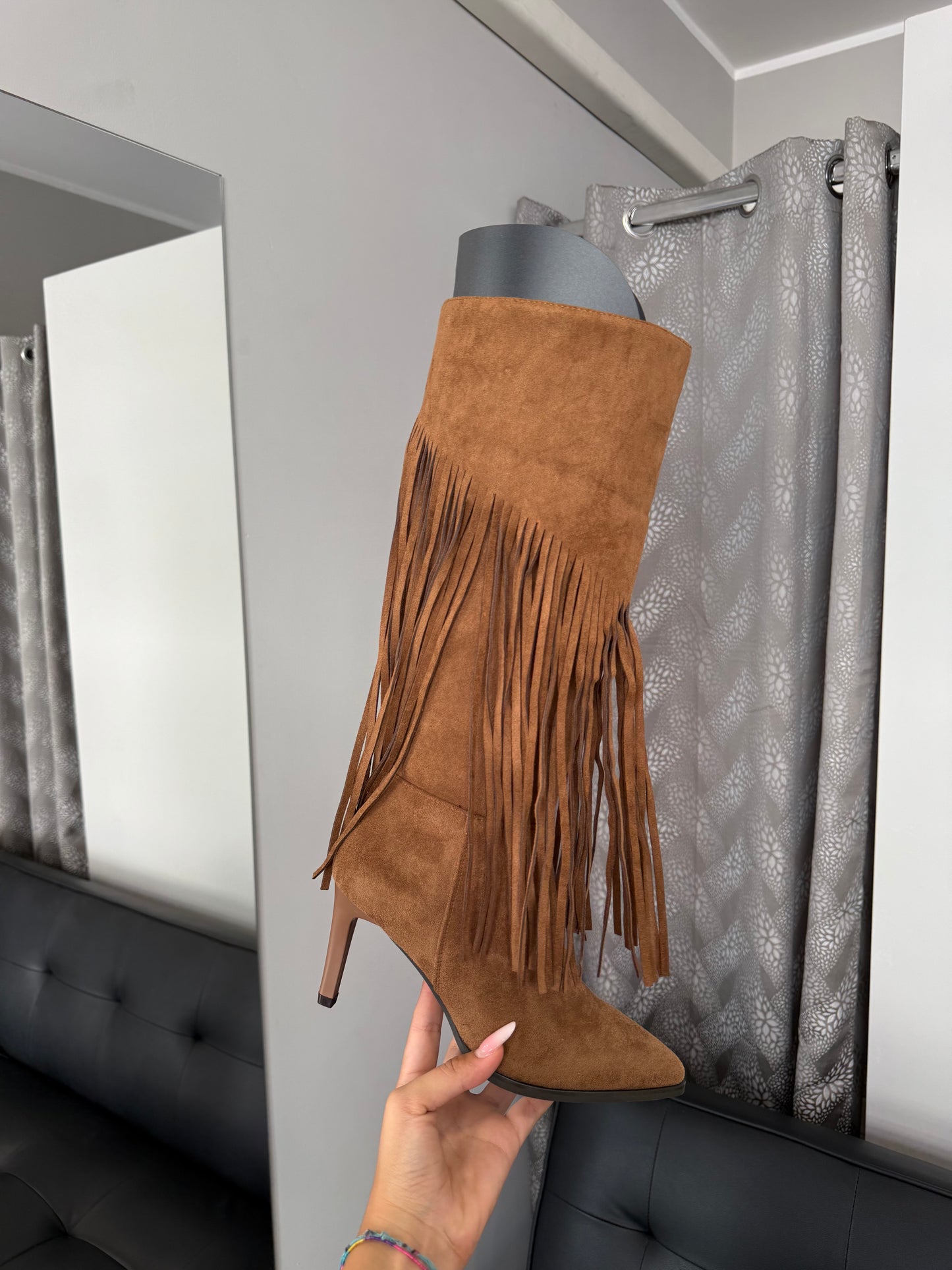 stivali con frange camel