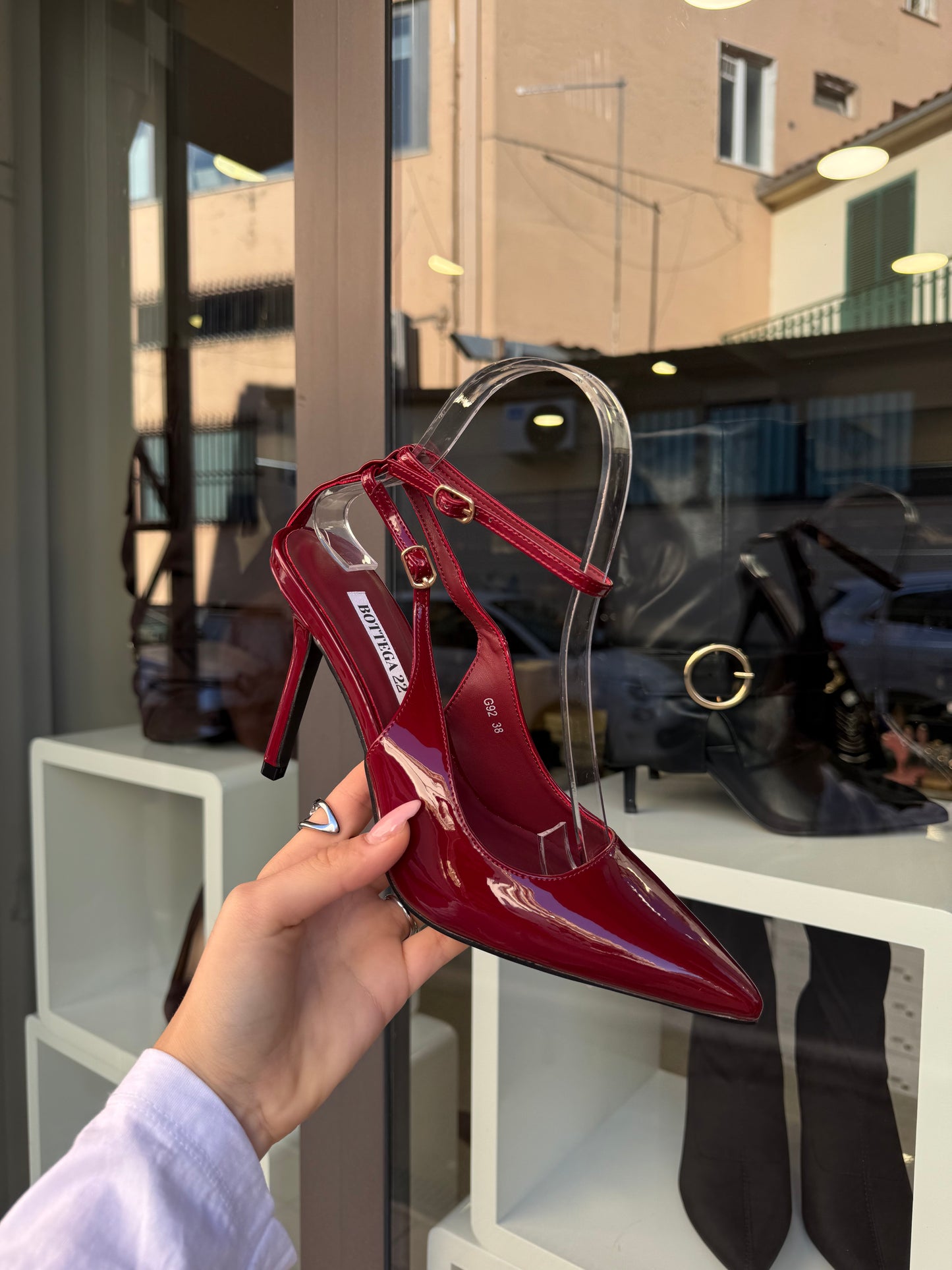 decolleté con cinturino BORDEAUX