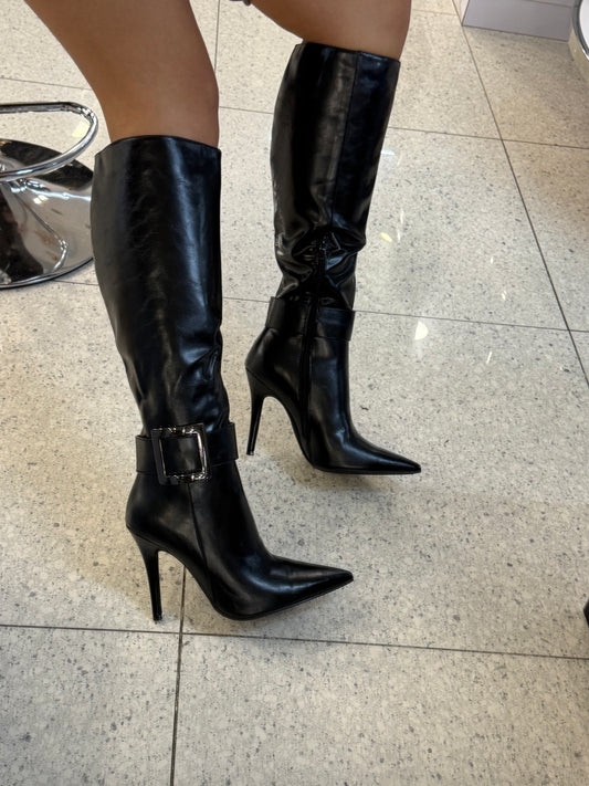 stivali con cinturone Sally