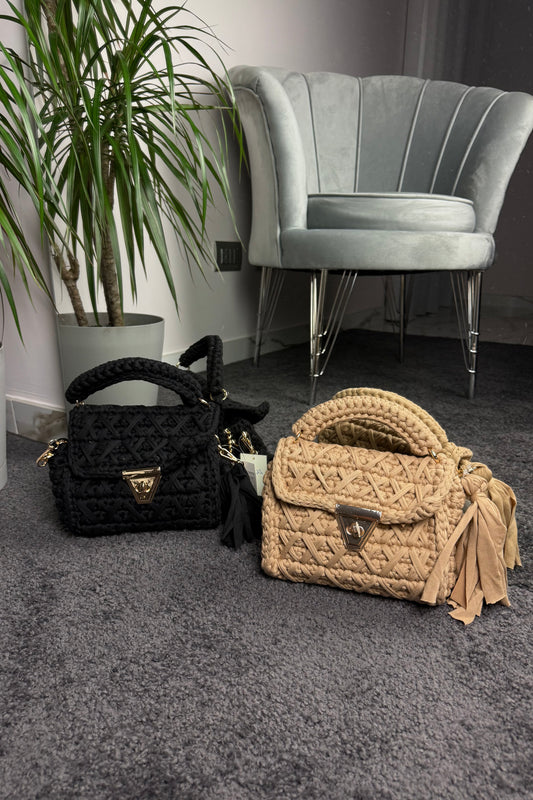 BORSA CON FRANGE CROCHET