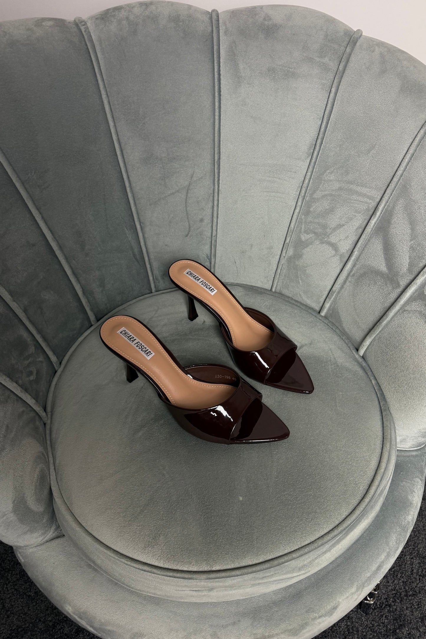 MULES MARRONE SCURO