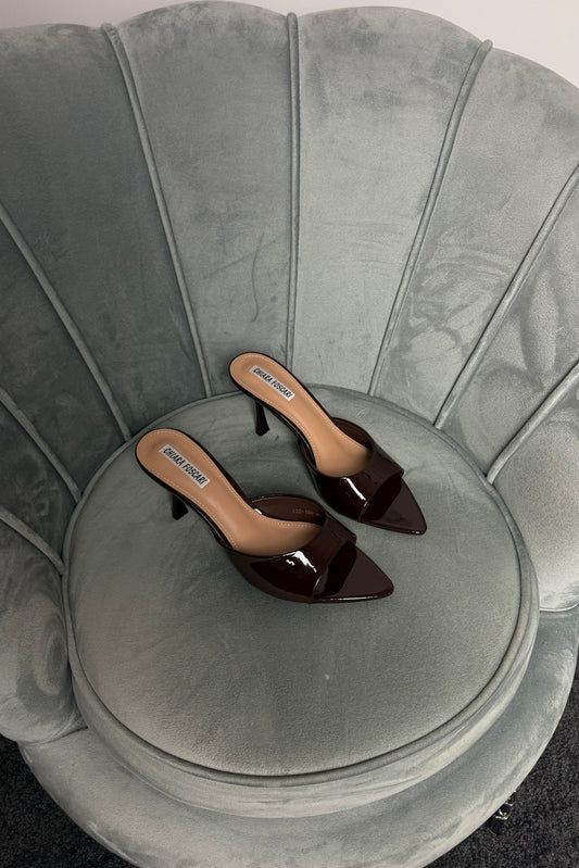 MULES MARRONE SCURO