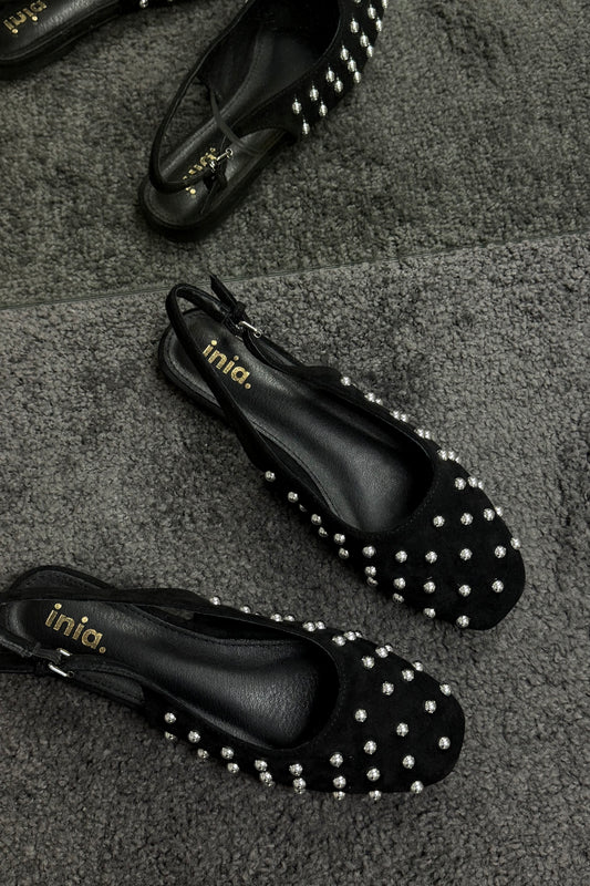 BALLERINE CON BORCHIE NERE