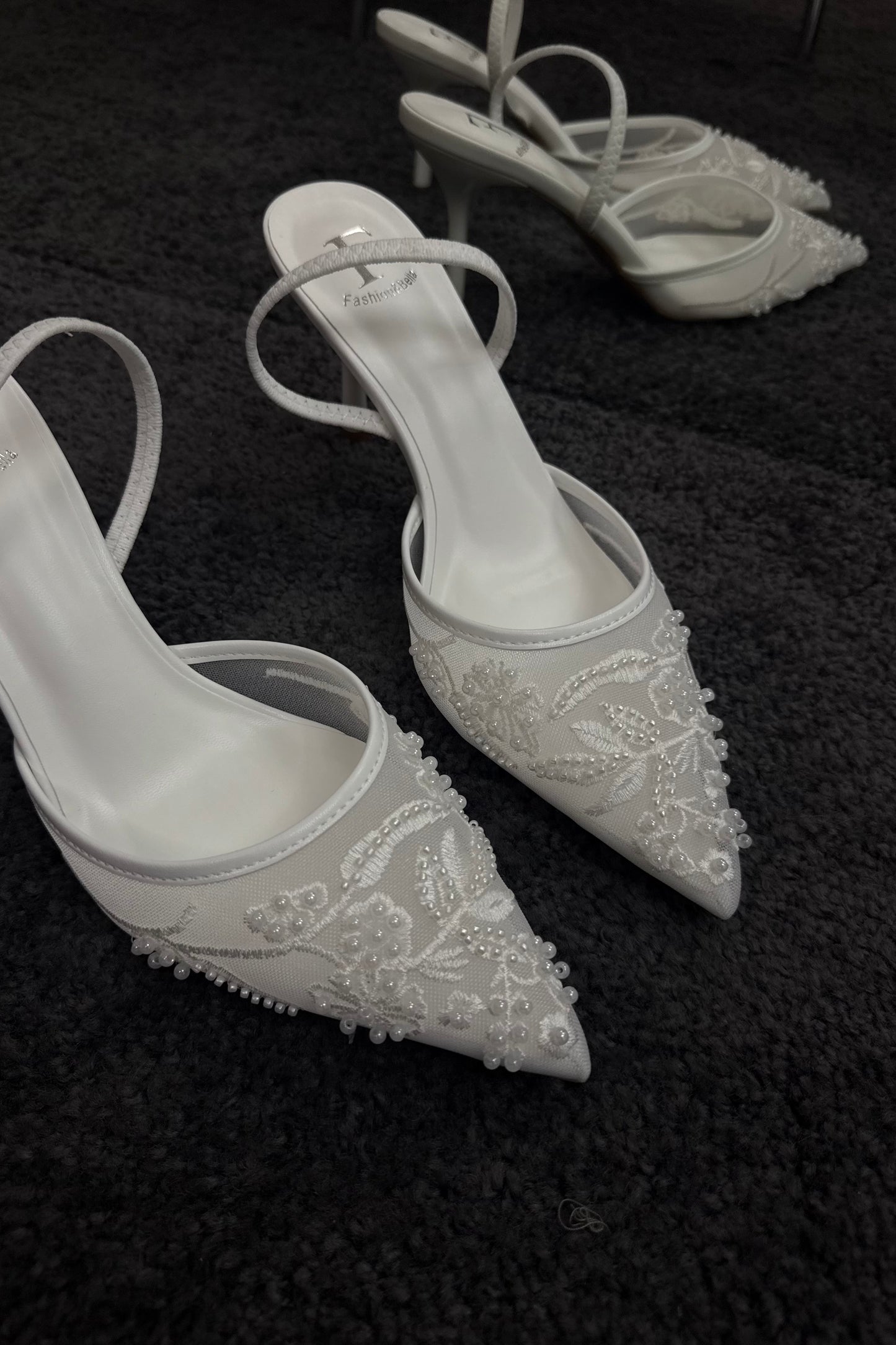 SLINGBACK PEARLS WHITE