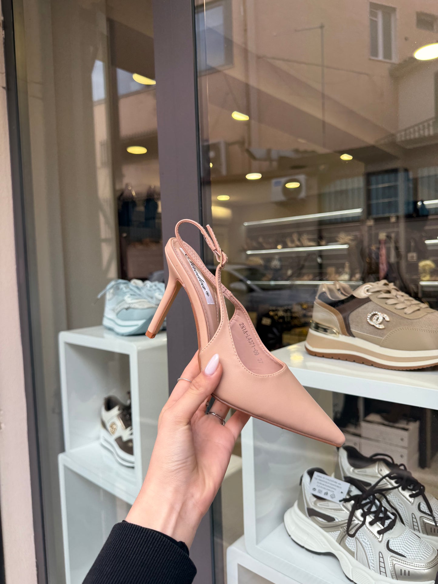 slingback nude opache