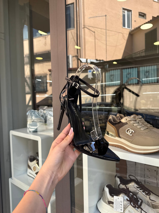 sandali con cinturino neri miriam