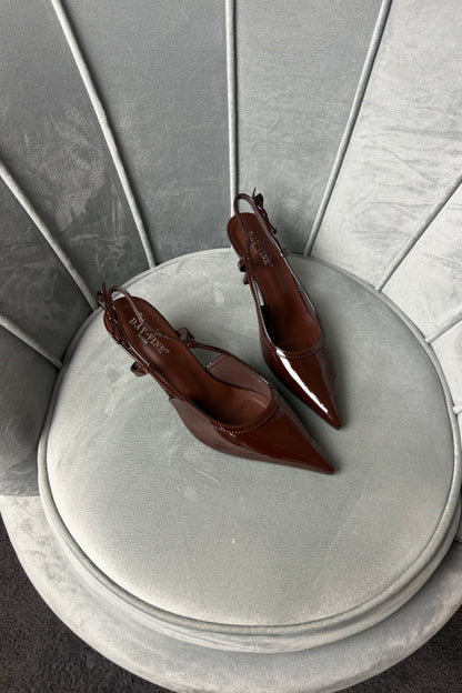 DECOLLETÉ CHOCOLATE IN VERNICE