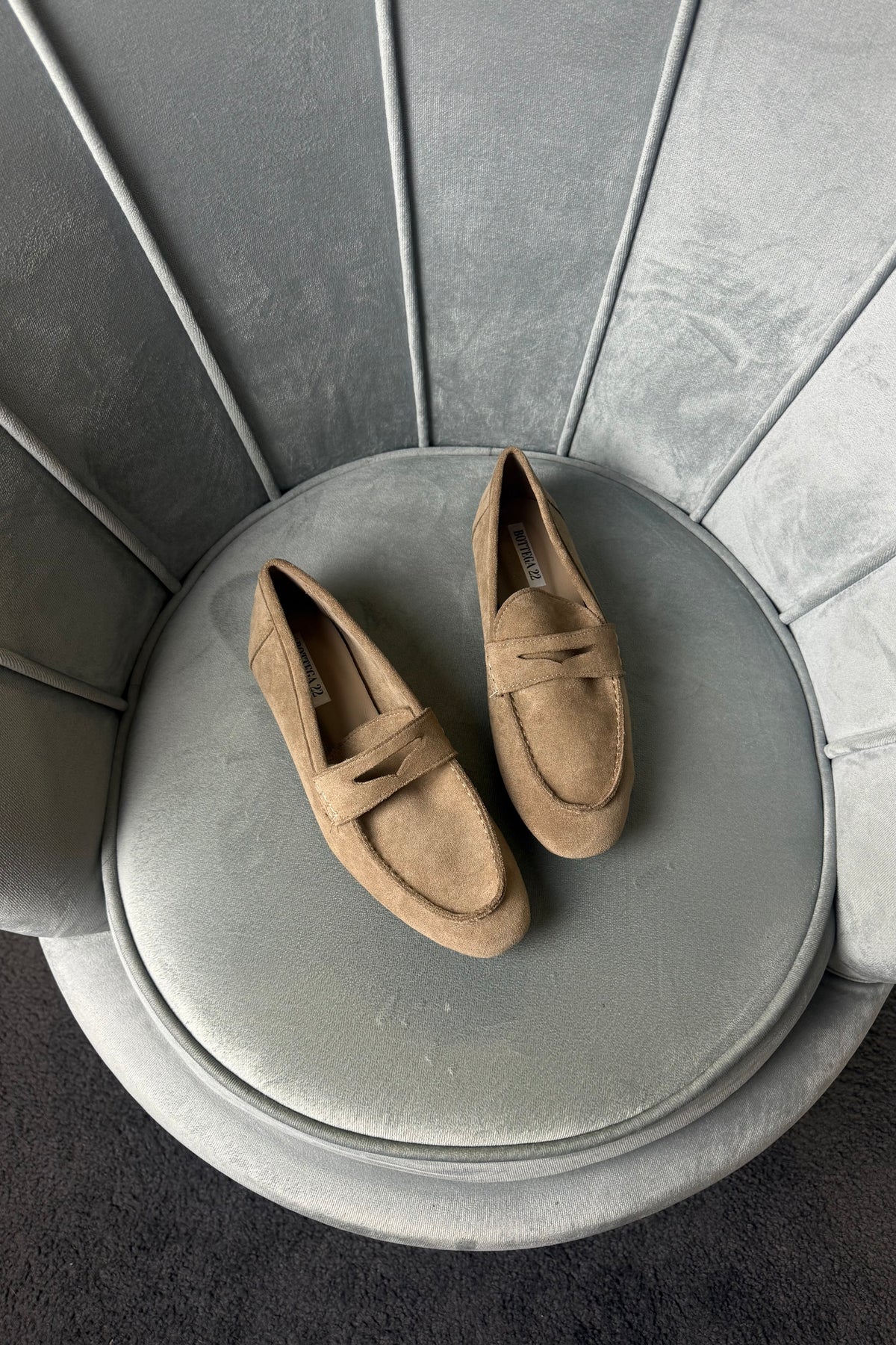 MOCASSINI IN CAMOSCIO BEIGE