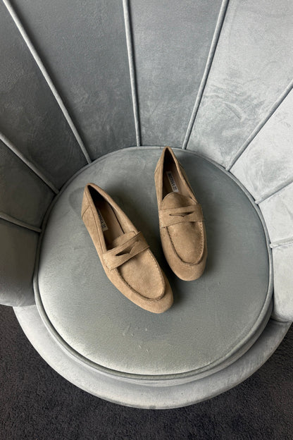 MOCASSINI IN CAMOSCIO BEIGE