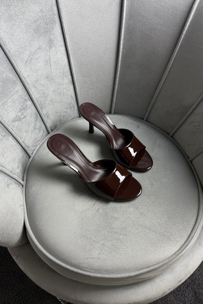 MULES CHOCO