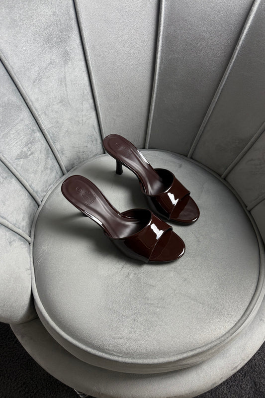 MULES CHOCO