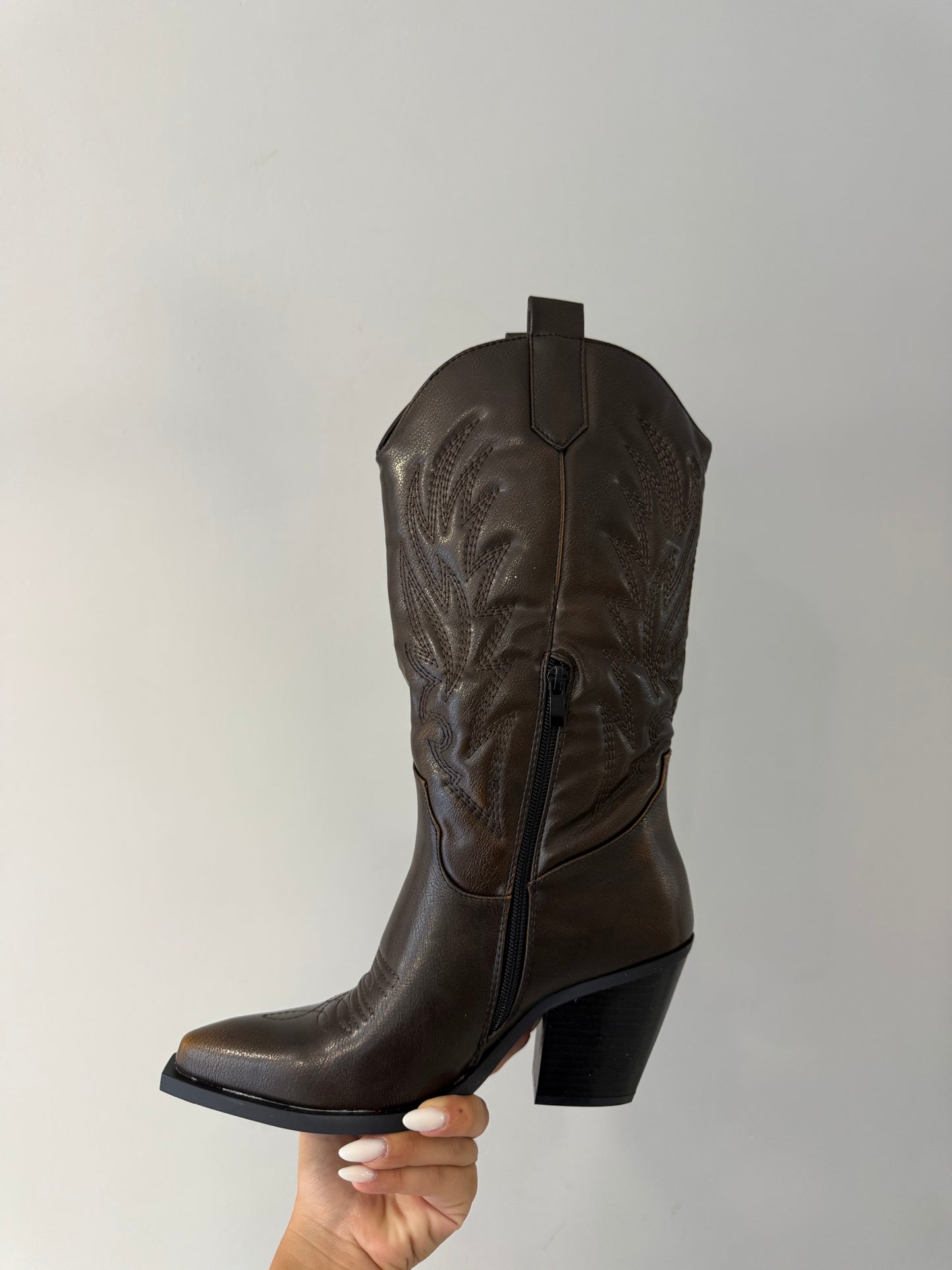 texani BROWN con cuciture