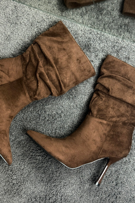 STIVALI BROWN ARRICCIATI