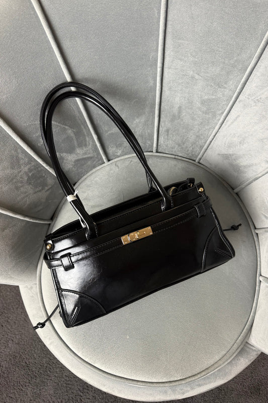 BORSA CON MANICI LUNGHI NERA
