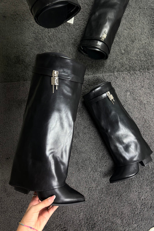 STIVALI MODELLO GIVENC*Y