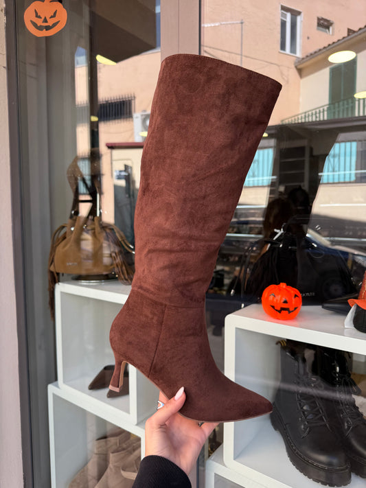 stivali basic in camoscio marroni