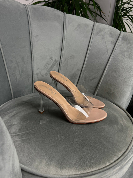 mules con tacco trasparente