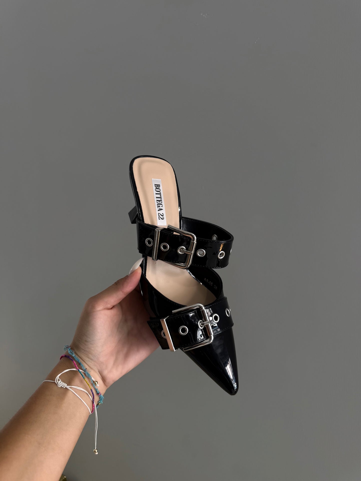 sabot neri con cinghie