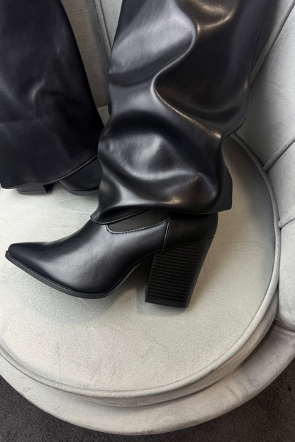 STIVALI MODELLO GIVENC*Y