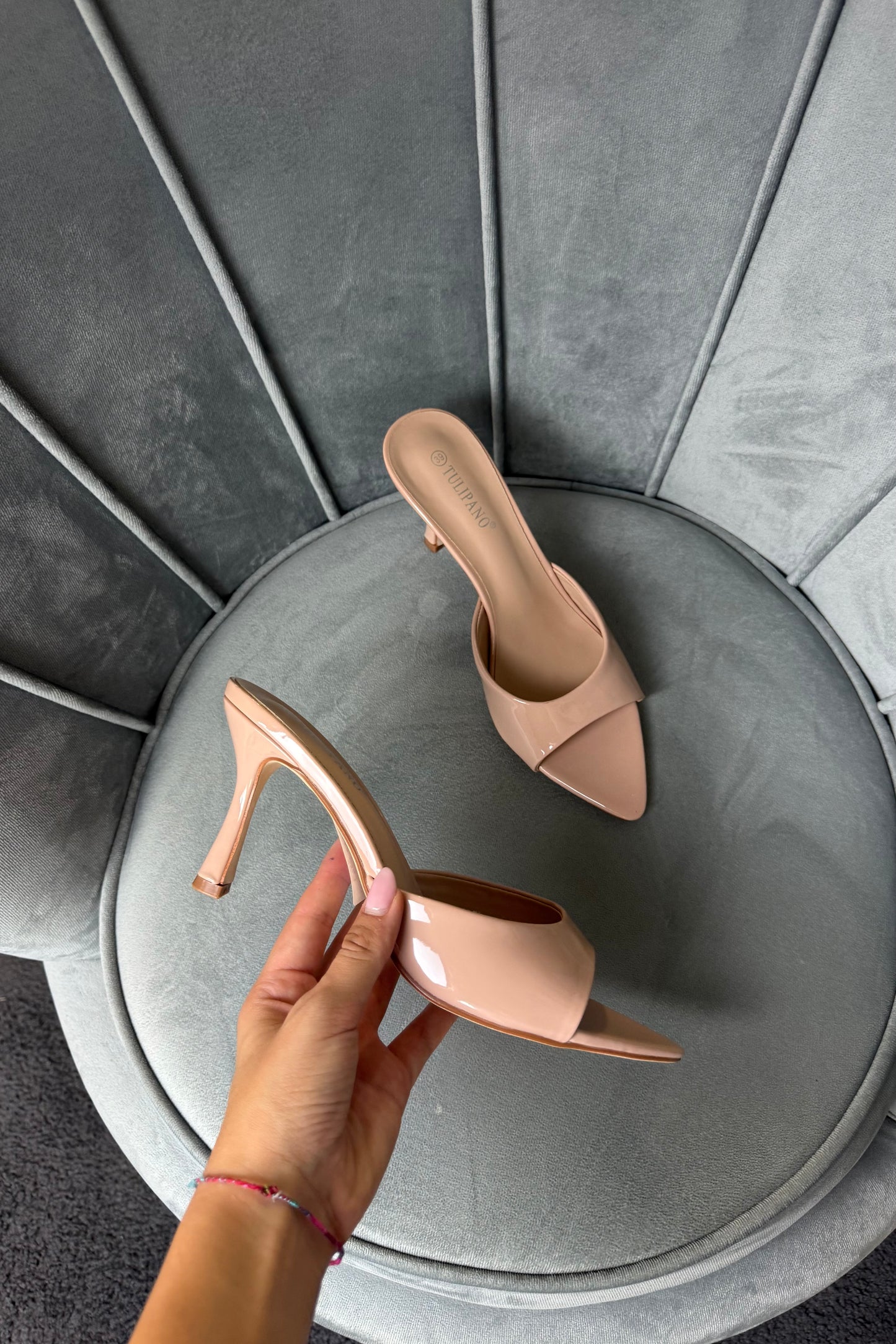 MULES TULIPANO NUDE