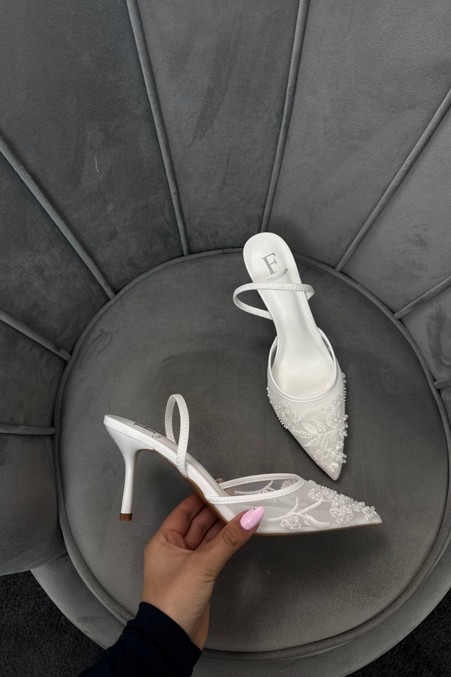SLINGBACK PEARLS WHITE