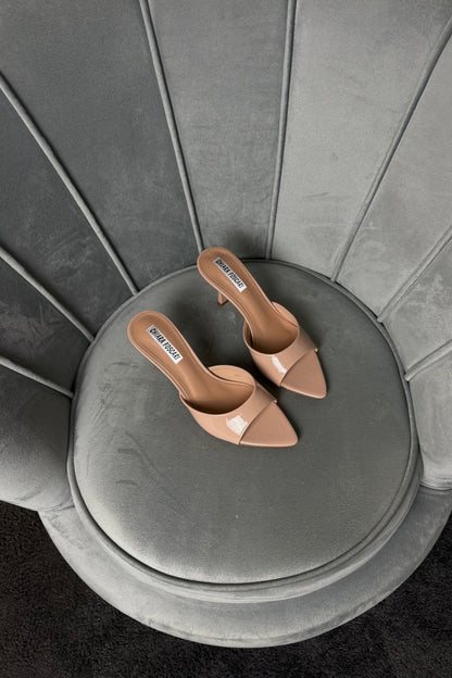 NUDE sandals