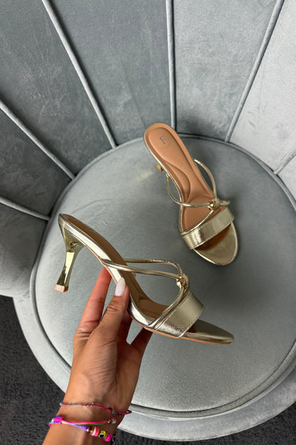 MULES GOLD DETAIL