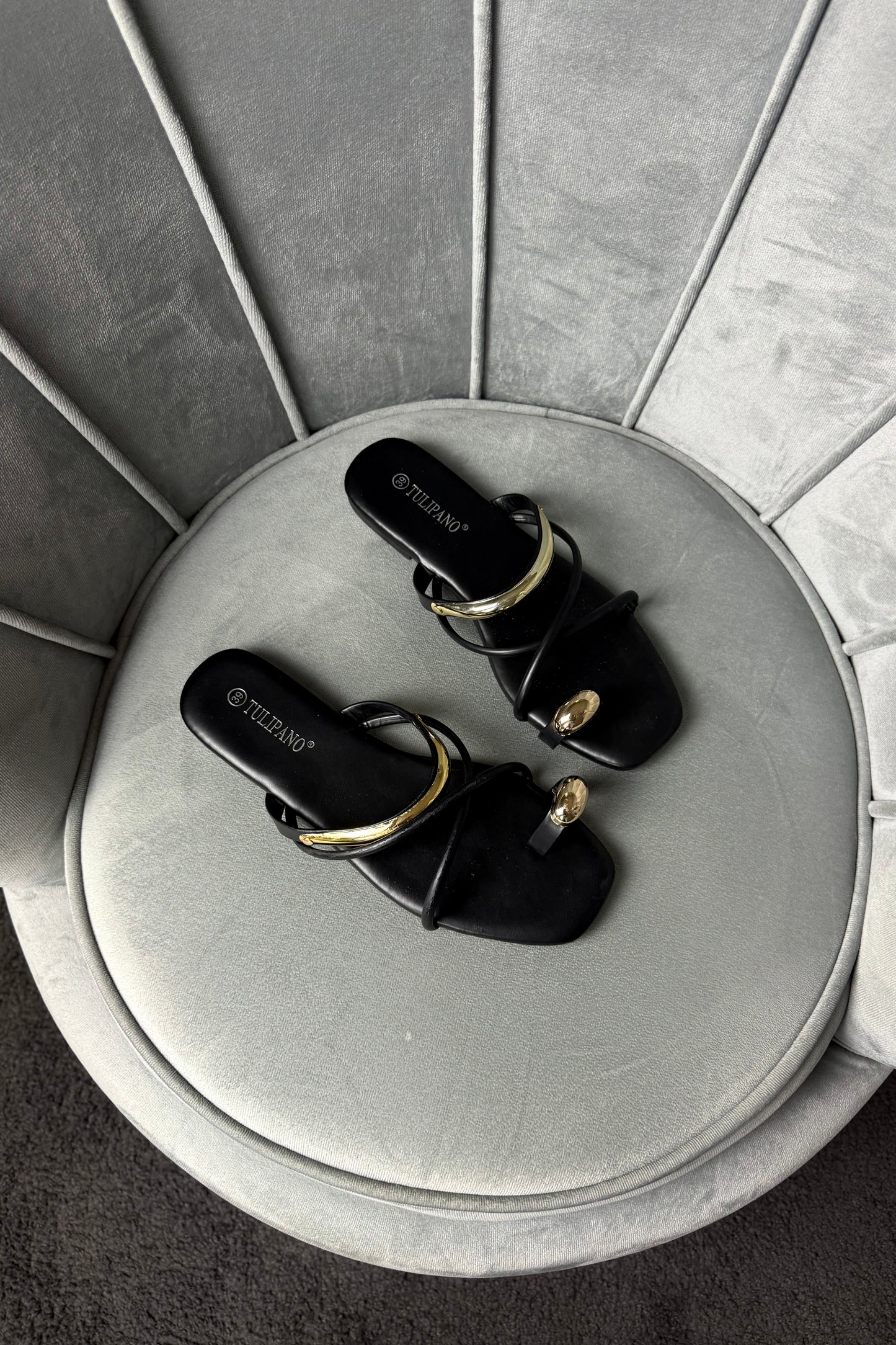 CIABATTE GOLD DETAILS