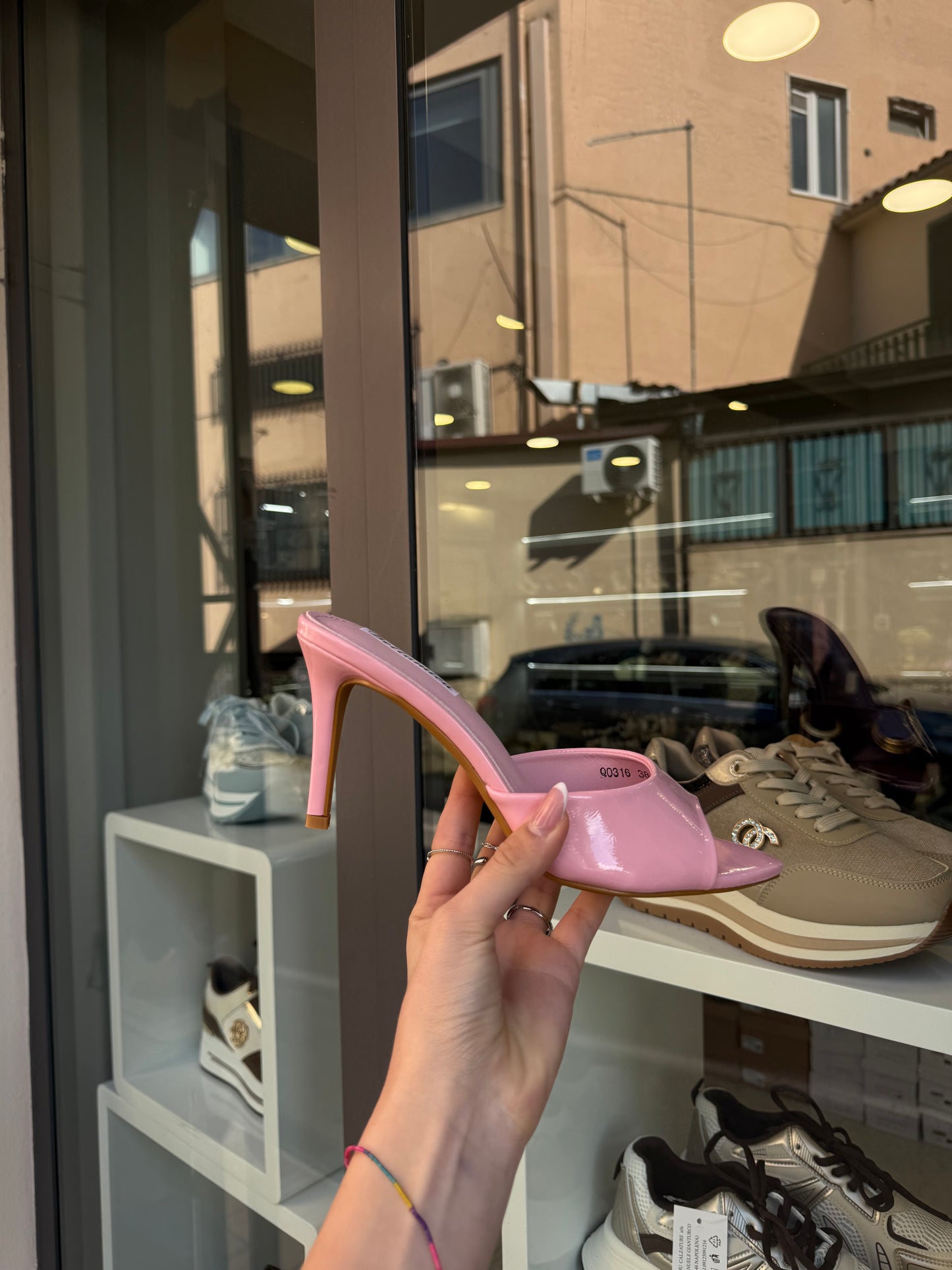 sandali PINK semilucidi