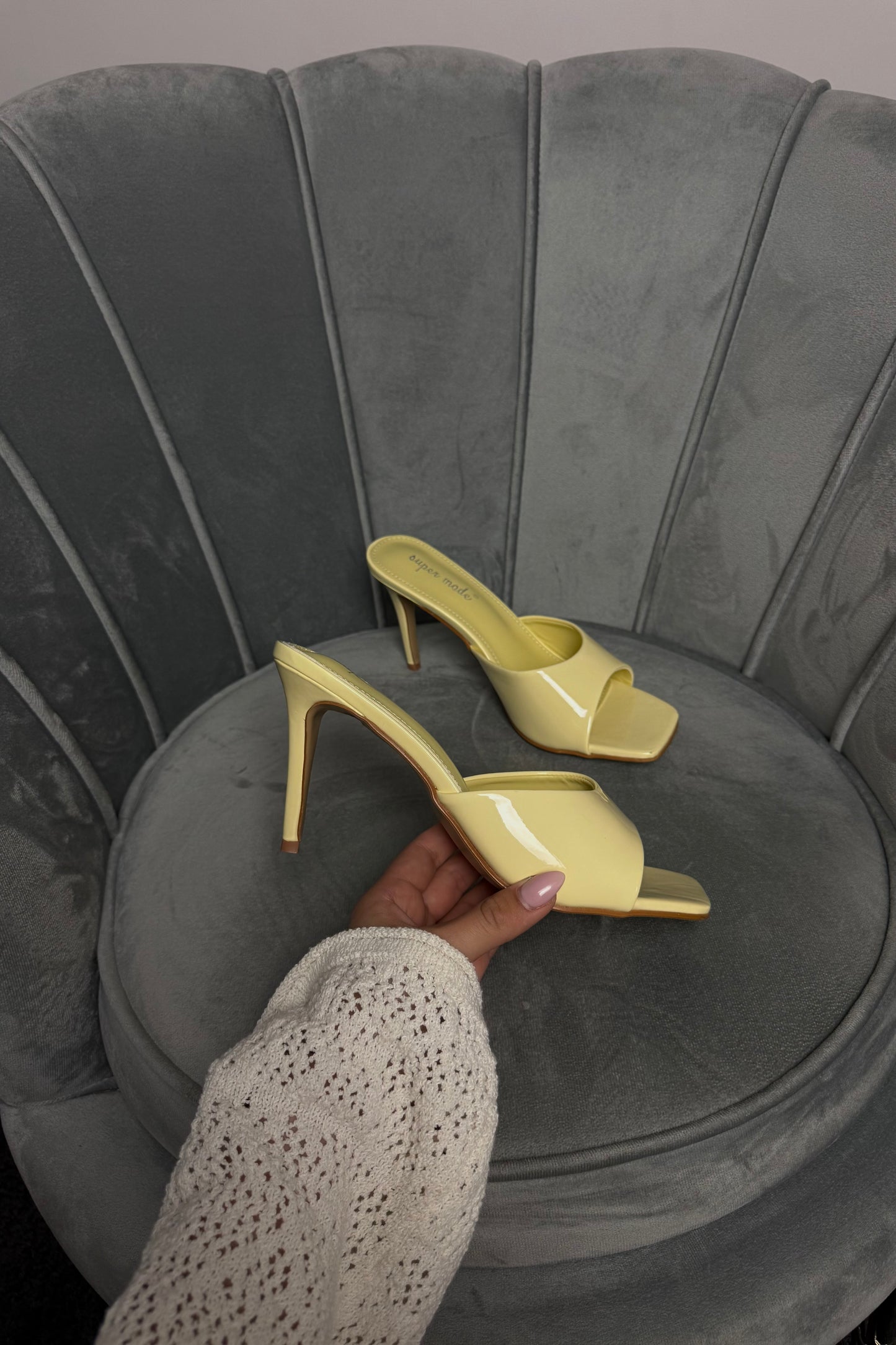 MULES YELLOW