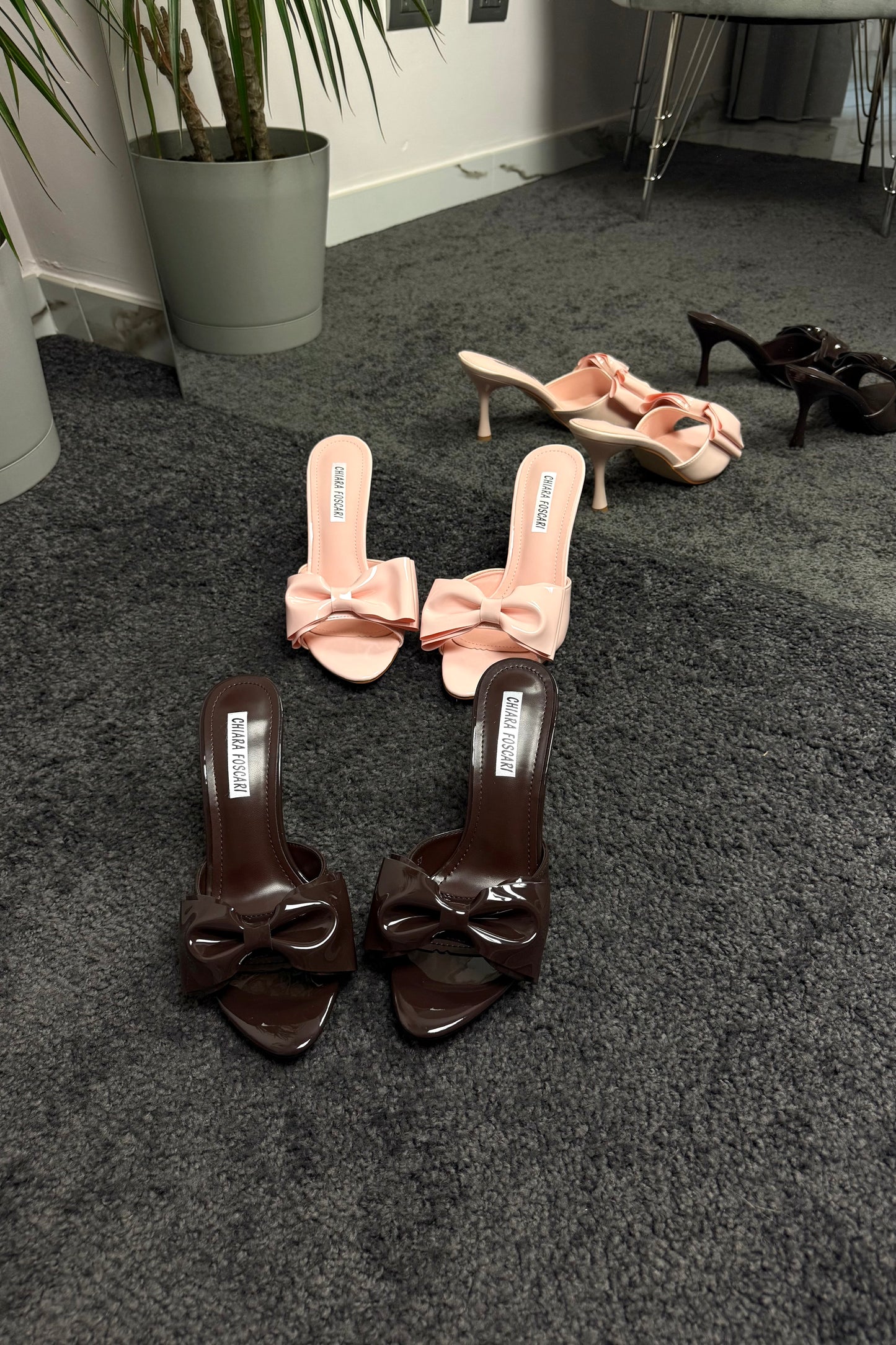 MULES MINNIE