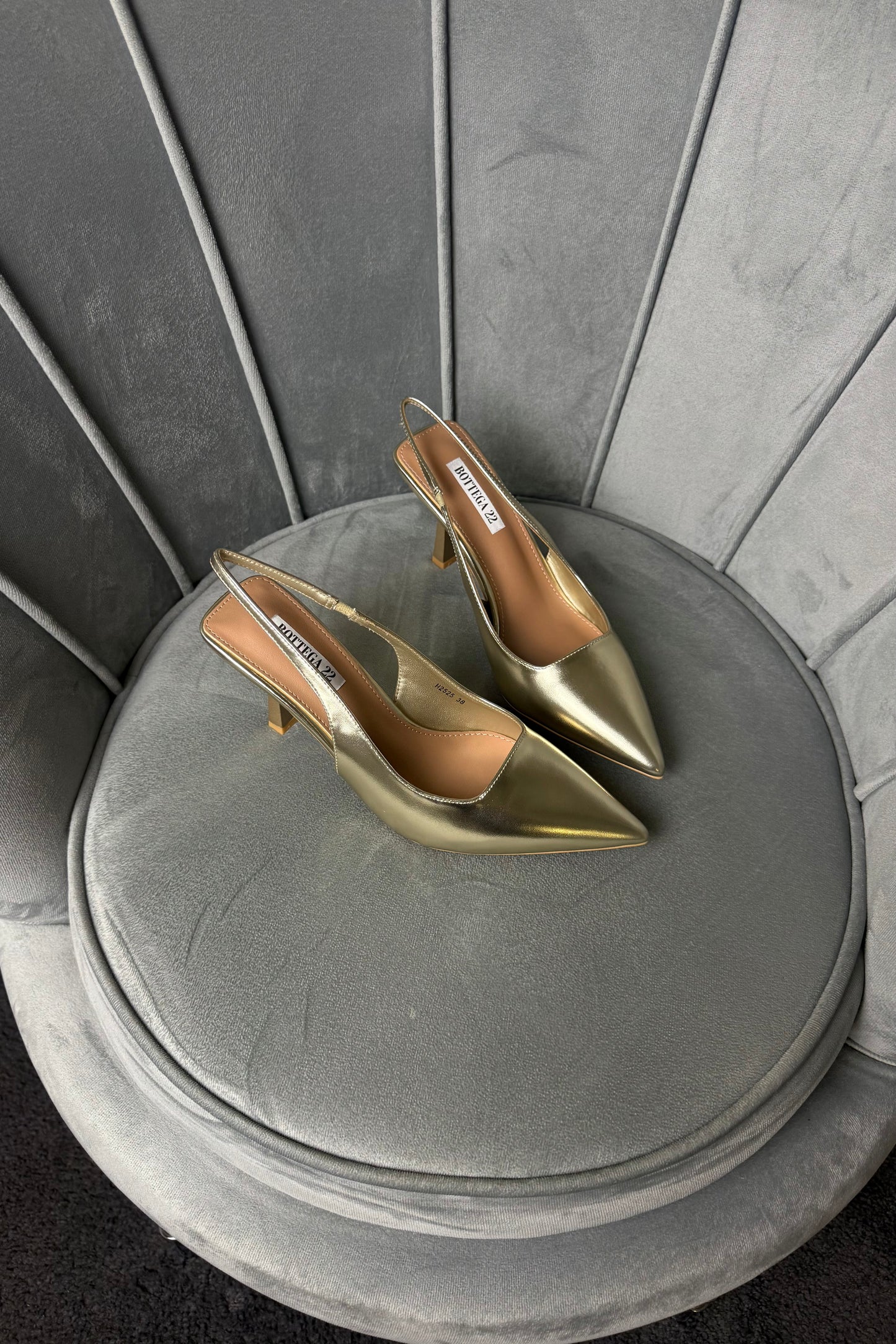 SLINGBACK ORO METALLIC
