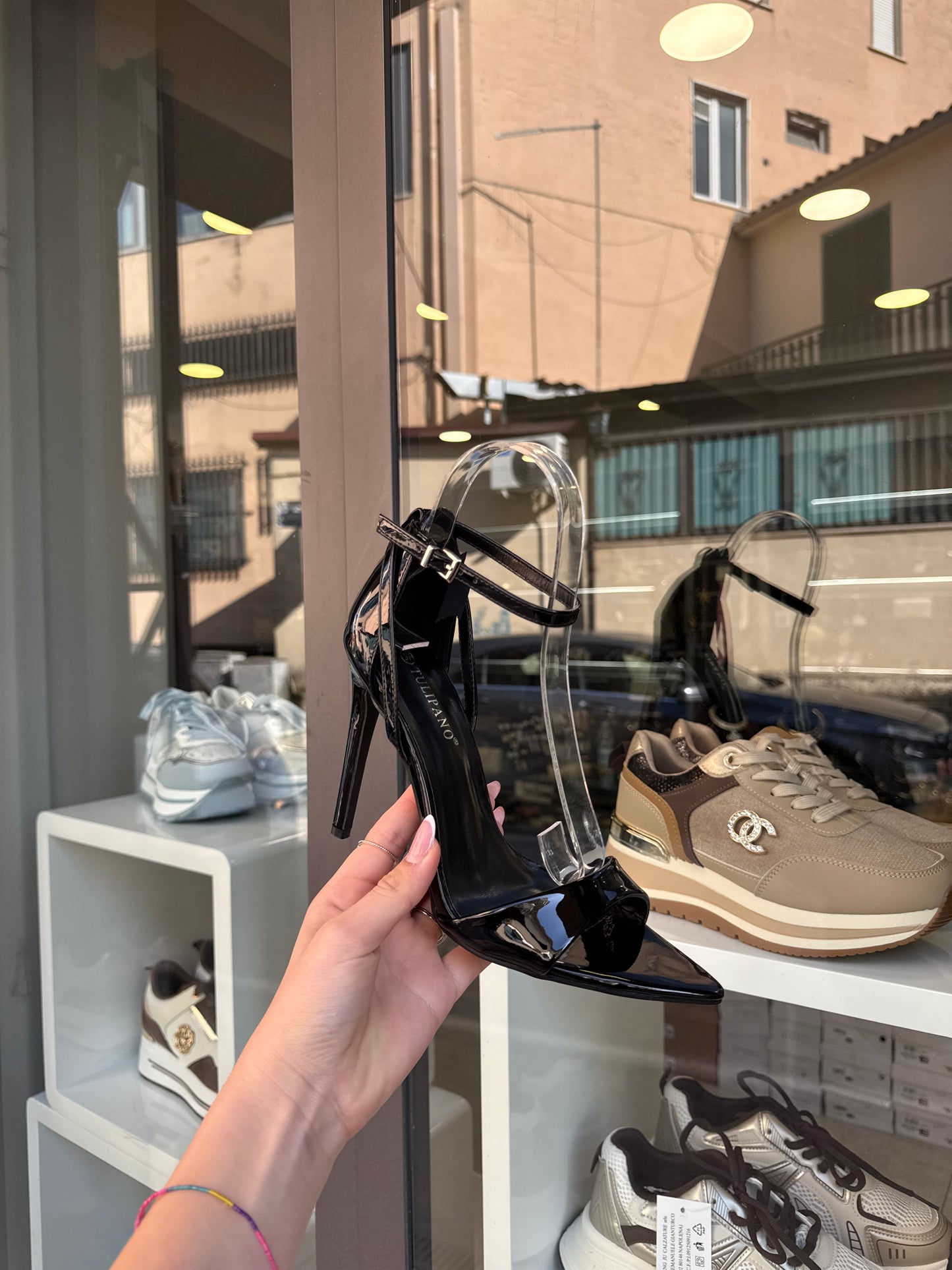 sandali con cinturino neri miriam