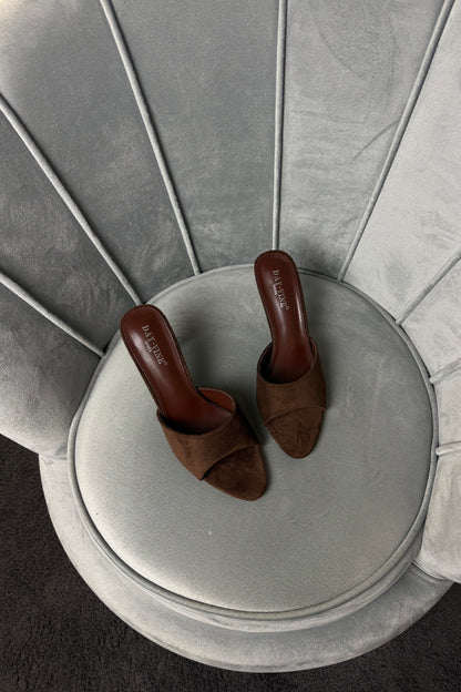 MULES SCAMOSCIATE BROWN