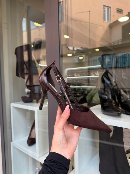 Choco suede pumps
