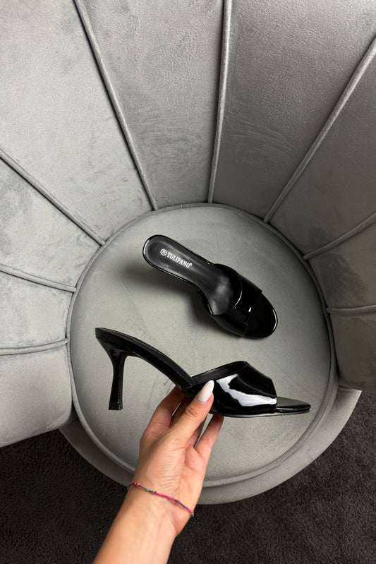 MULES JENNIFER