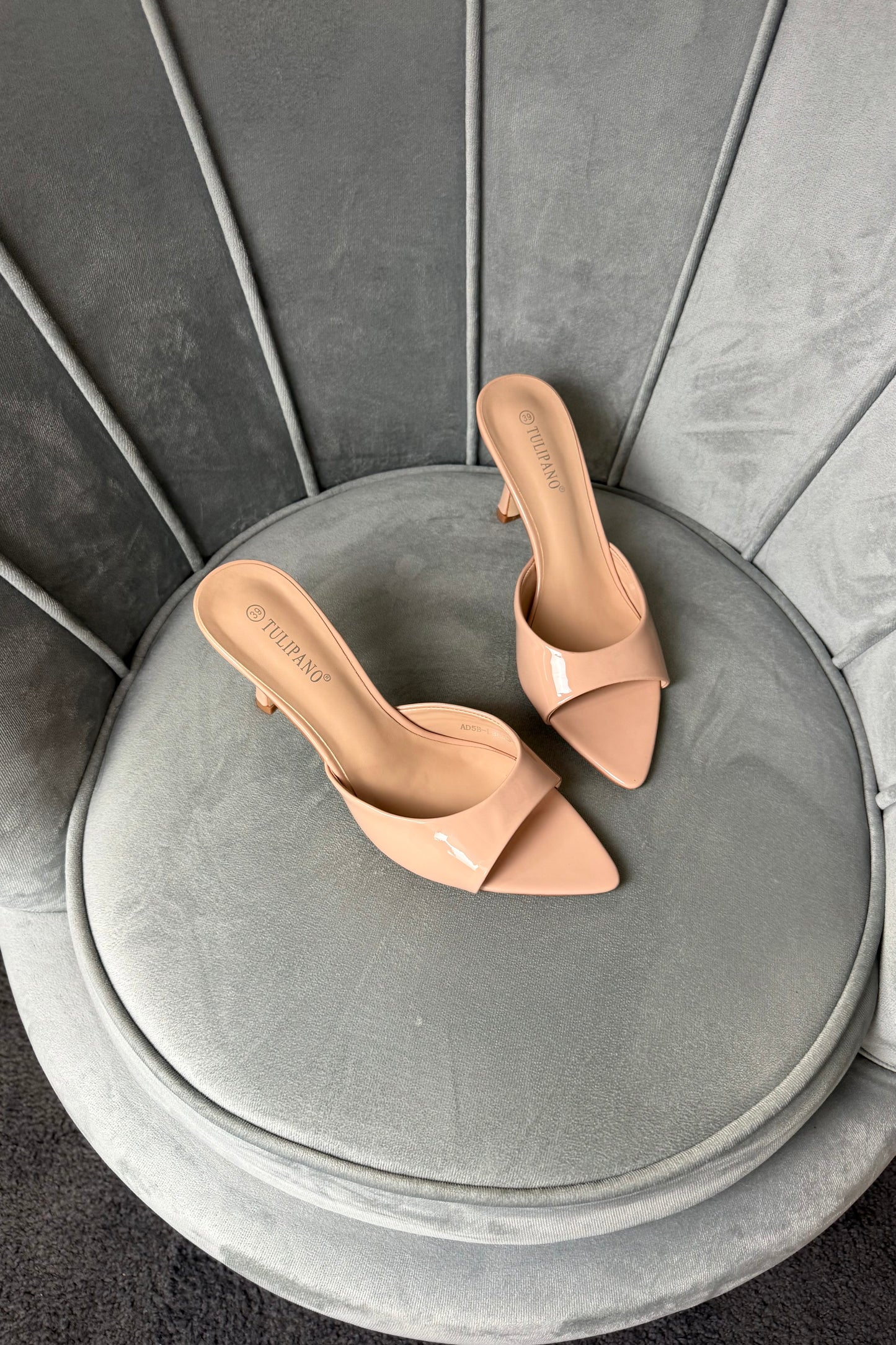 MULES TULIPANO NUDE