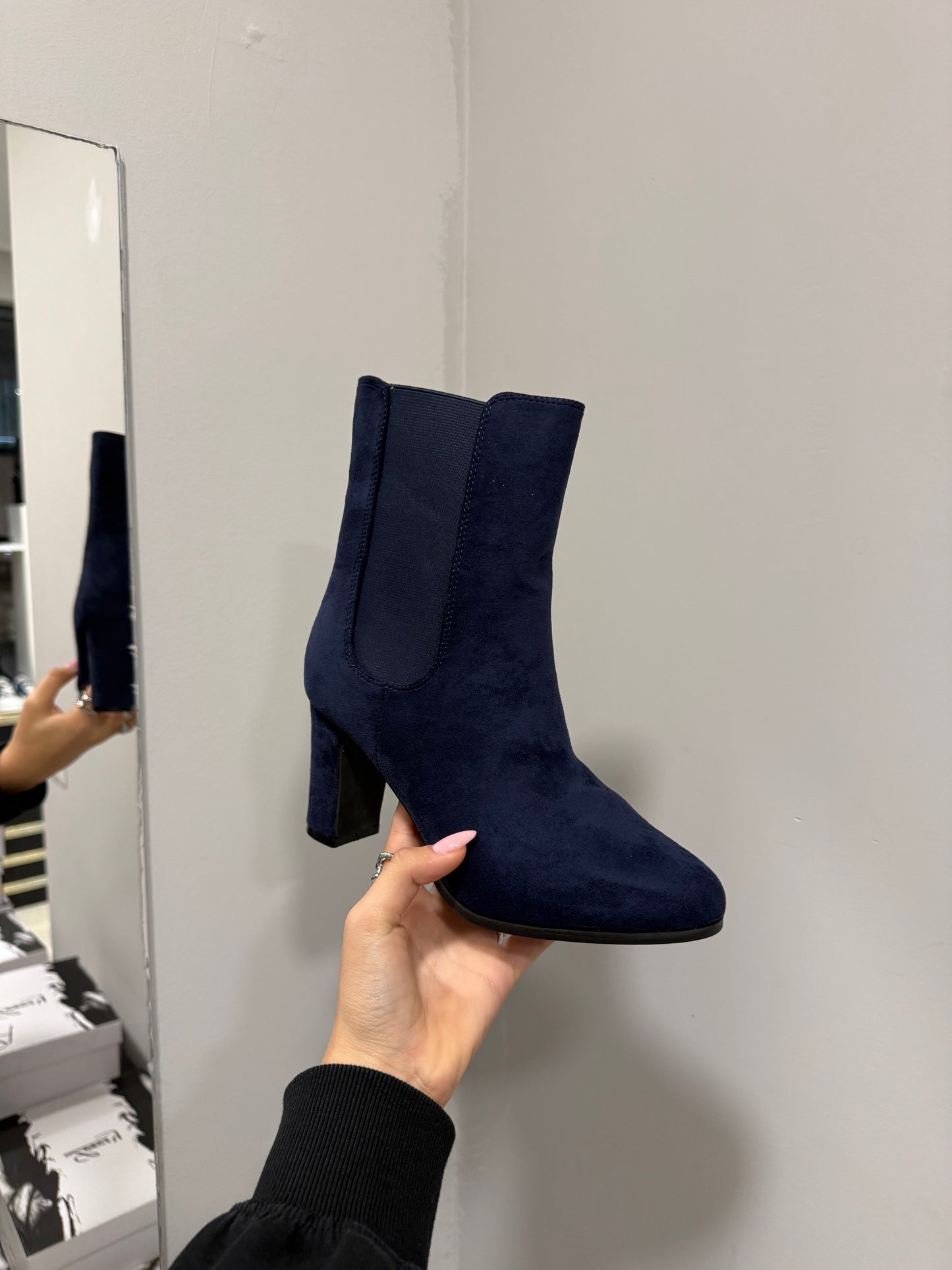 stivaletti BLU NAVY in camoscio