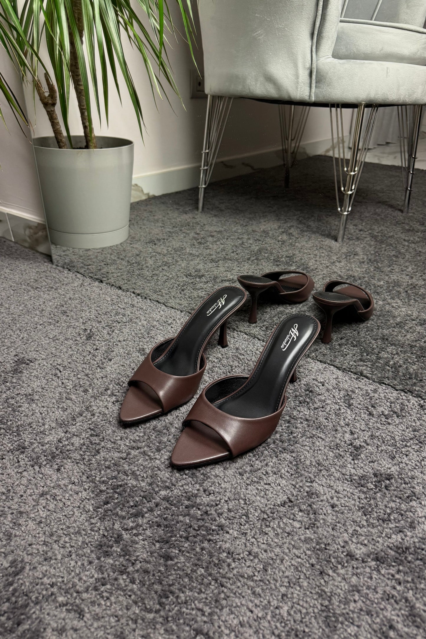 MULES GINNY