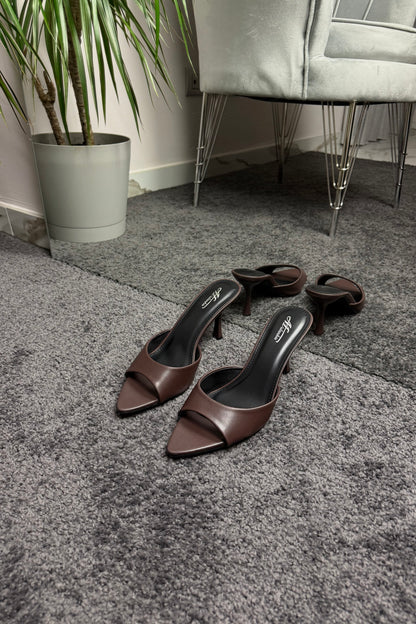 MULES GINNY
