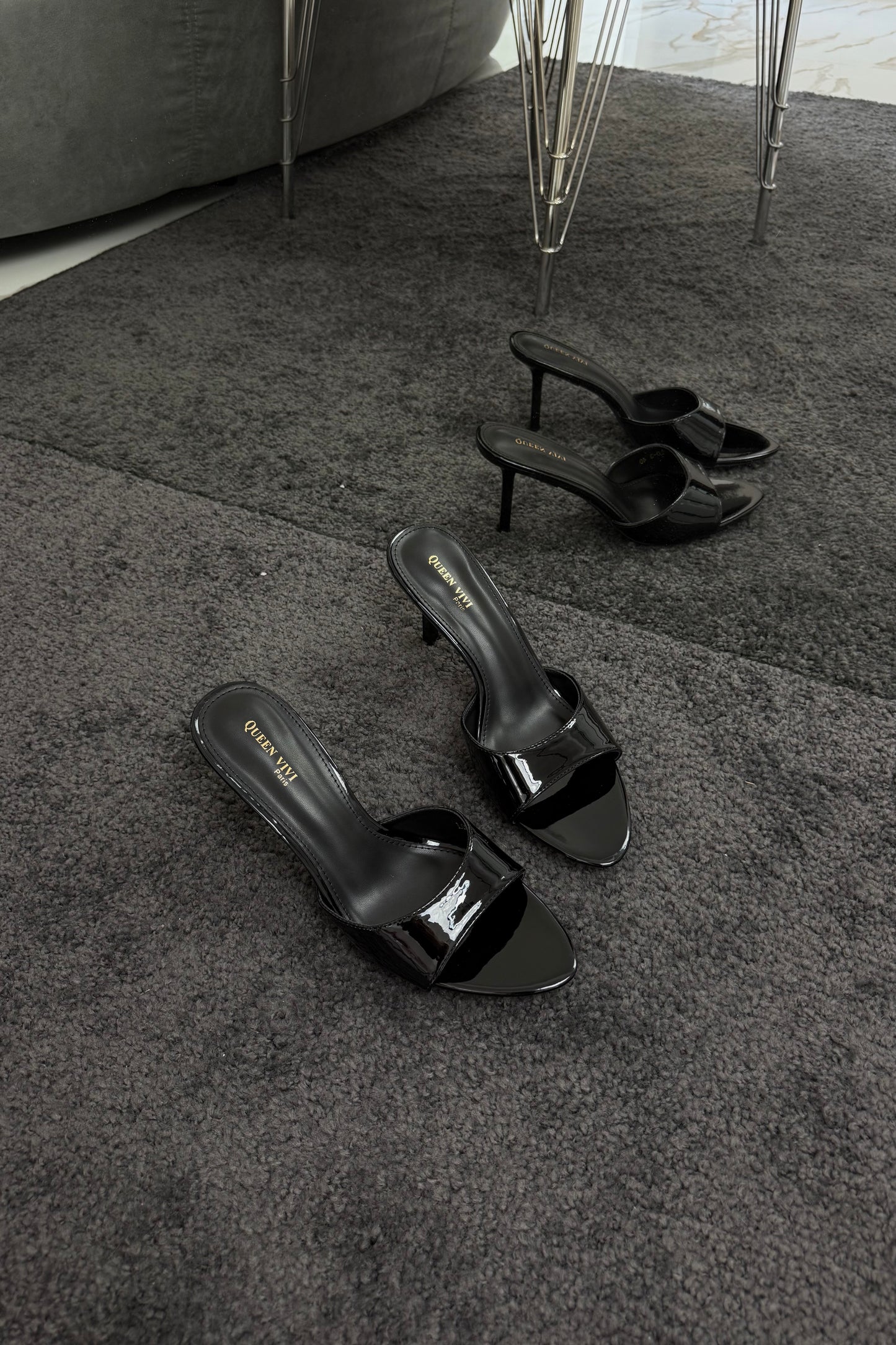 MULES REBBY BLACK