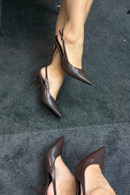 SLINGBACK “V” CHOCO