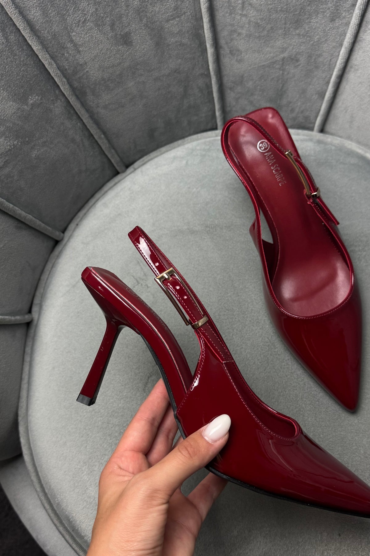 SLINGBACK CHERRY